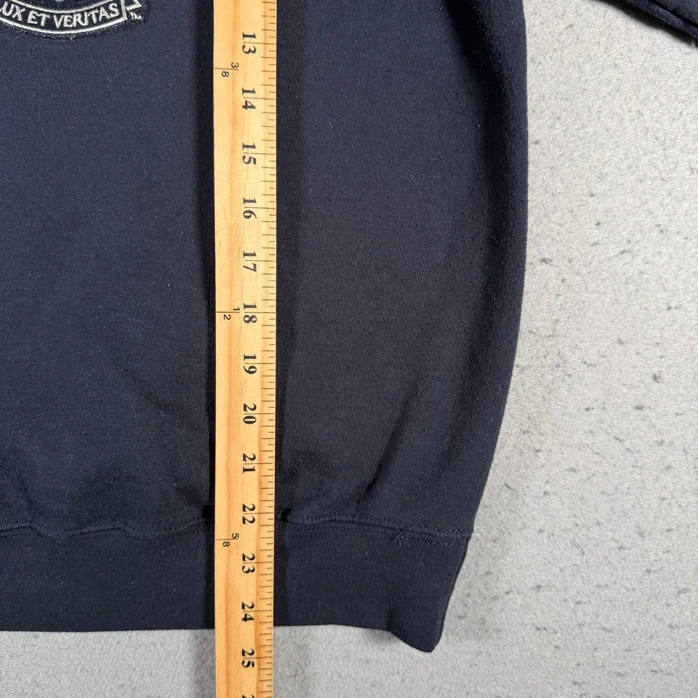 Champion Yale‎ University Crewneck Sweatshirt Navy Blue Small Mens Authentic - Picture 6 of 11